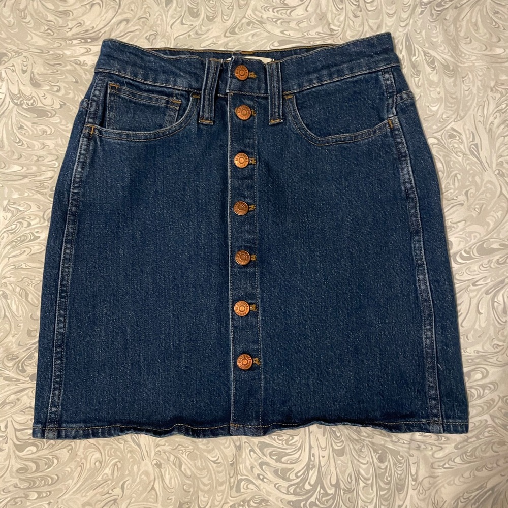 Madewell button front denim miniskirt size 25